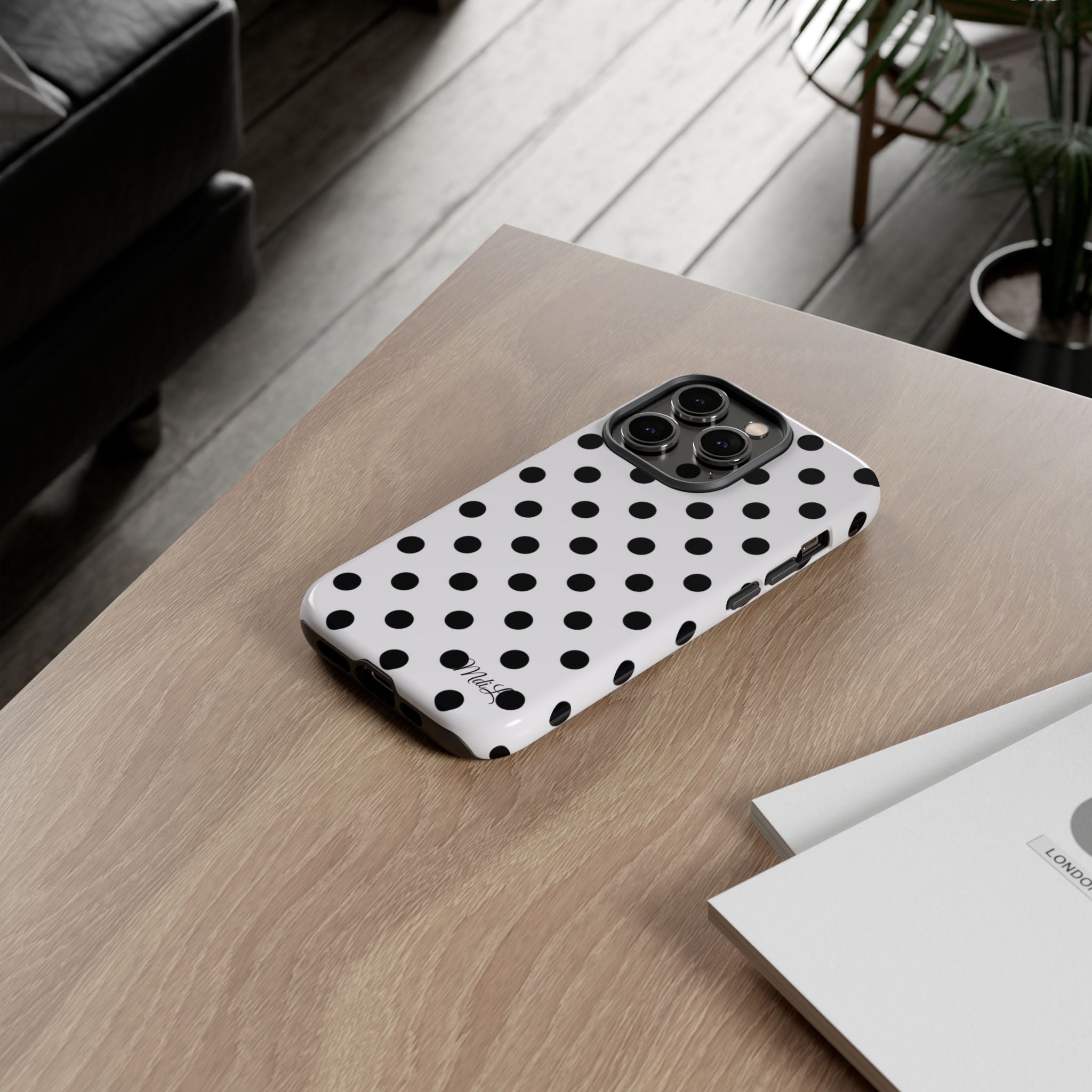 Polka Dots | Black and White - Mare di Luna